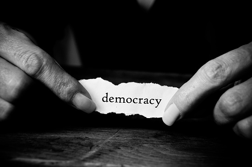 Apa itu Demokrasi?